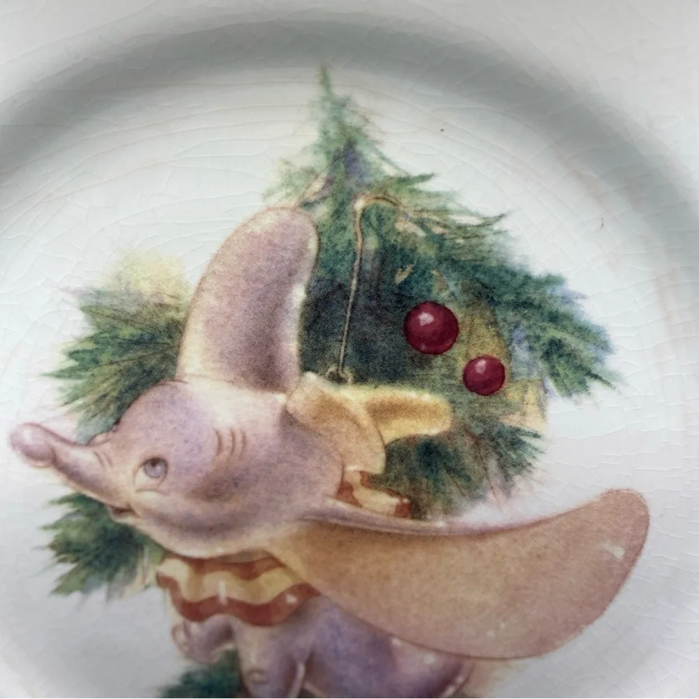 Disney‎ Direct VTG RARE Holiday Lunch/ Salad 8 5/8” Plate Retired Dumbo